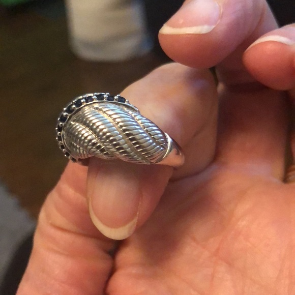 Judith Ripka sapphire/sterling silver dome ring. - Picture 8 of 10